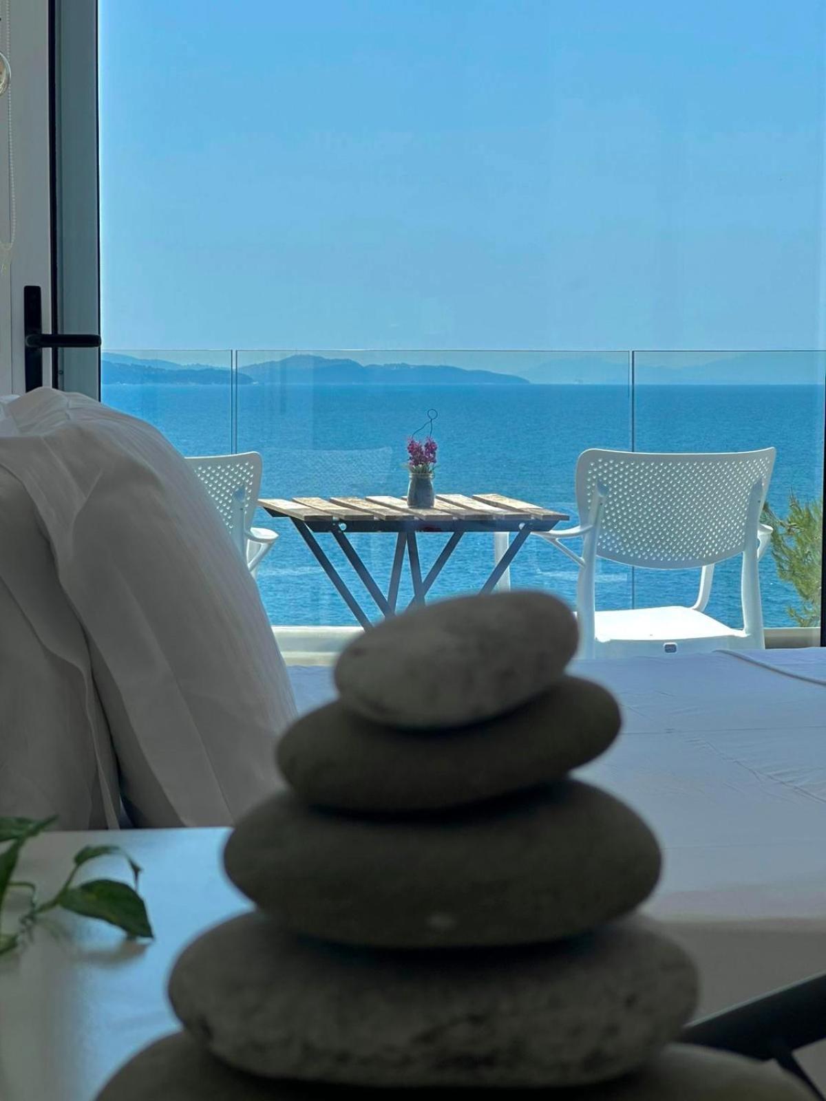 Sea Horizon Vsl Suites & Apartments Sarande Exterior photo