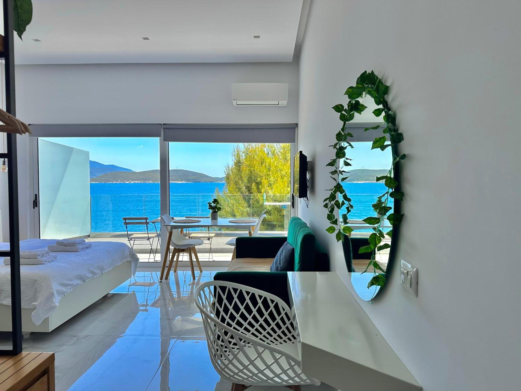 Sea Horizon Vsl Suites & Apartments Sarande Exterior photo