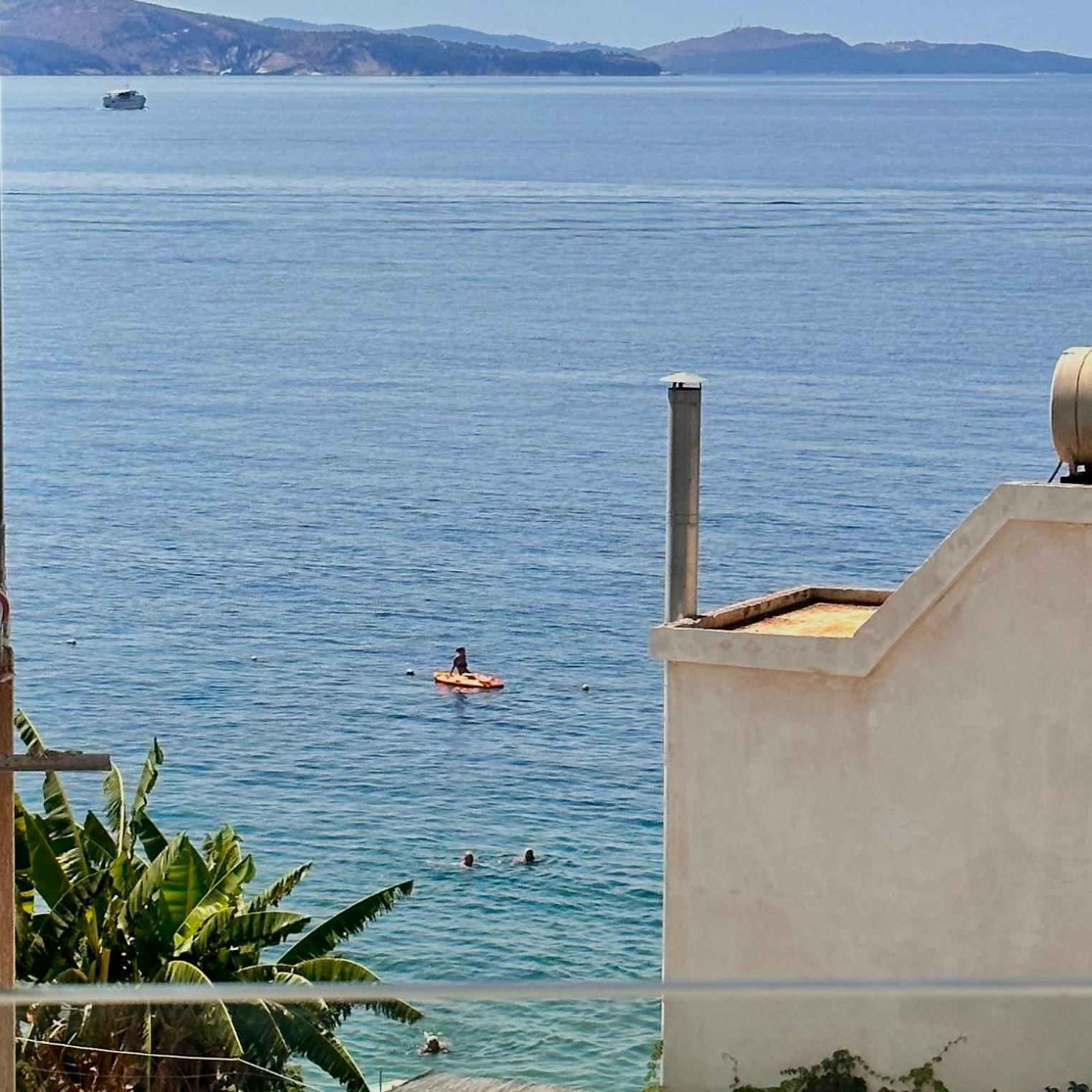 Sea Horizon Vsl Suites & Apartments Sarande Exterior photo